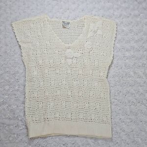 Vintage Parrimello Open Knit Cream Sleeveless Top with Roses